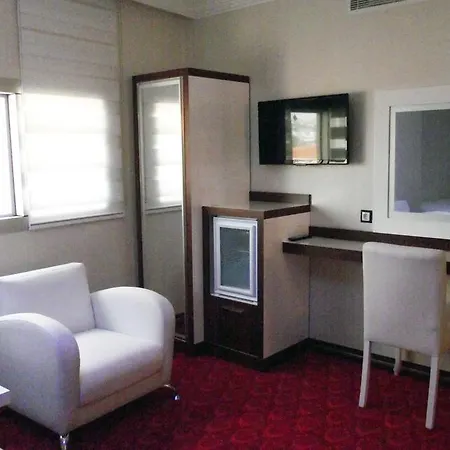 Ismira Otel 4*